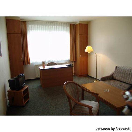 Hotel Kubrat An Der Spree Berlin Ngoại thất bức ảnh